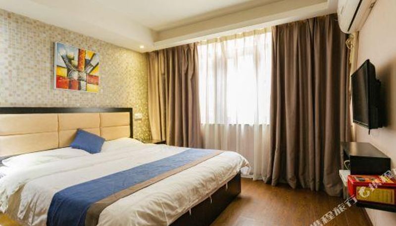 Pokój - Weidu International Youth Hotel