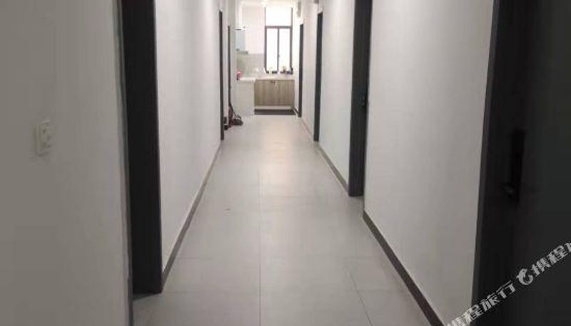 Vista interna - Wuhan Youjia Apartment