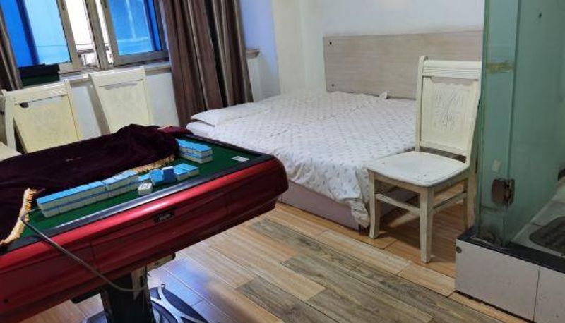 Zimmer - Yinhua Business Hotel (Wuhan Tongyi Street)