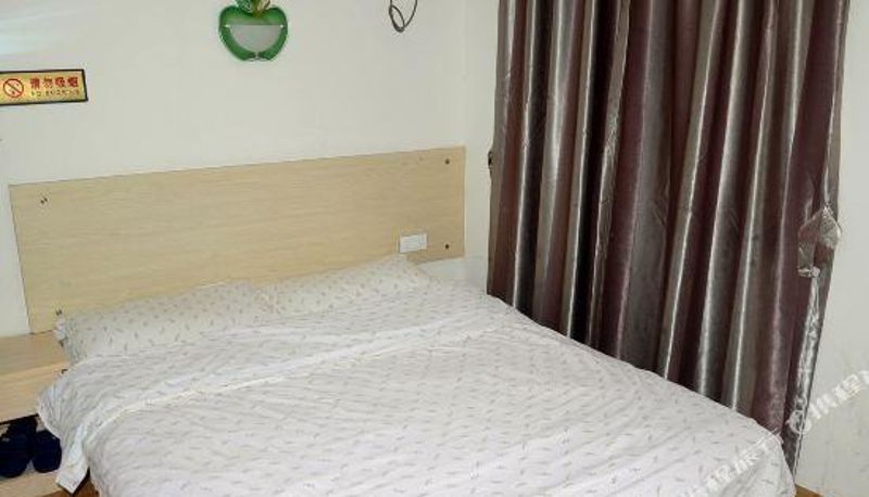Widok wnętrza - Yinhua Business Hotel (Wuhan Tongyi Street)
