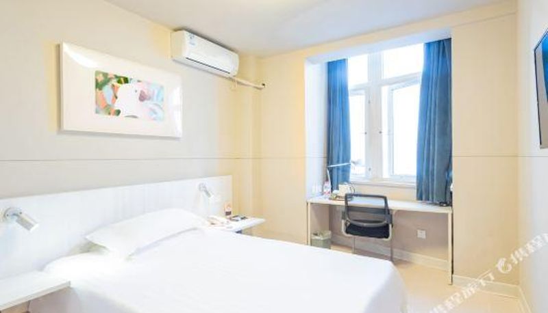 Chambre - Jinjiang Inn (Wuhan Zhongshan Avenue Liuduqiao Metro Station)