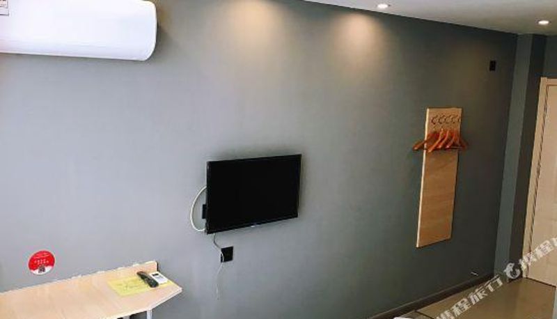 Chambre - Yiyi Chain Hotel (Weifang Yingqian Street Branch)