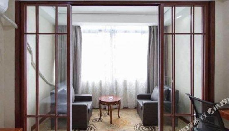Familienzimmer - Dongfang Holiday Hotel