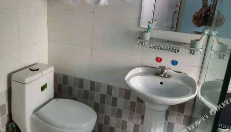 Room - There is a hotel in Tangshan