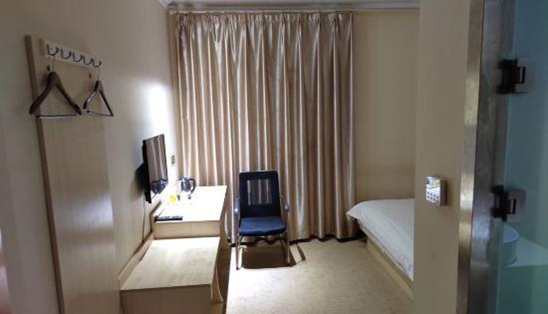 Chambre - Near No.205 Provincial Road