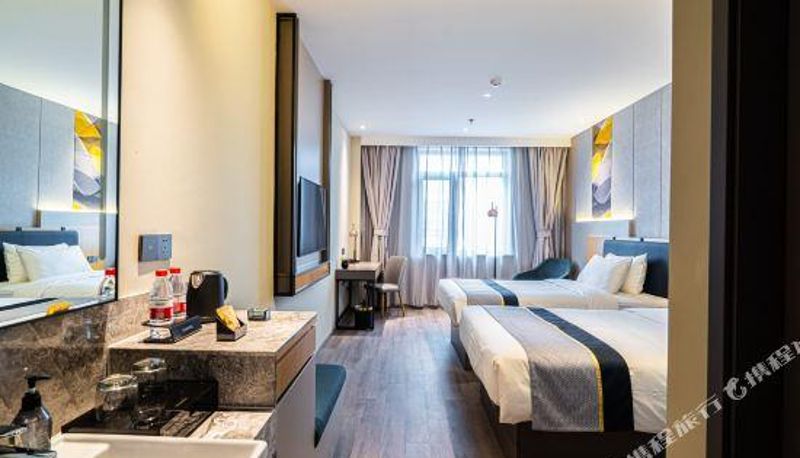 Camera - Home Inn (Shenyang Shenbei Engineering College Wanda Plaza)