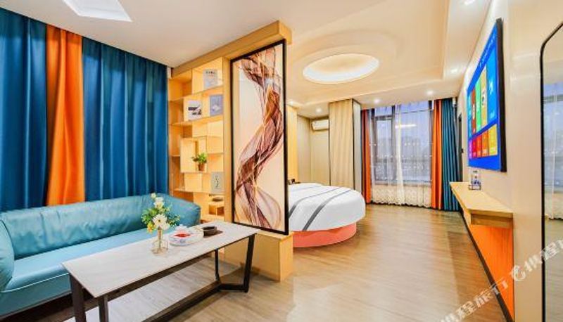 Camera - Luman Light House Room