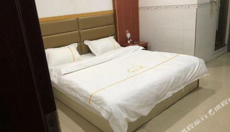 Camera - Shantou Junyue Apartment