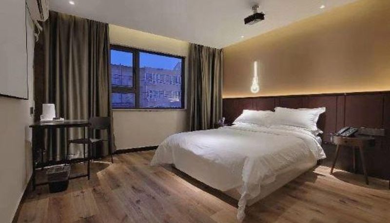 Pokój - Art Hotel Shangchuleka
