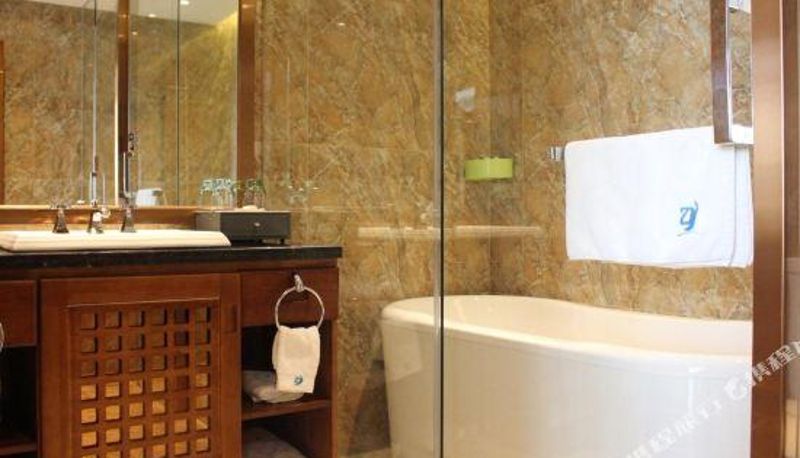 Camera - Zeyuan Theme Hotel