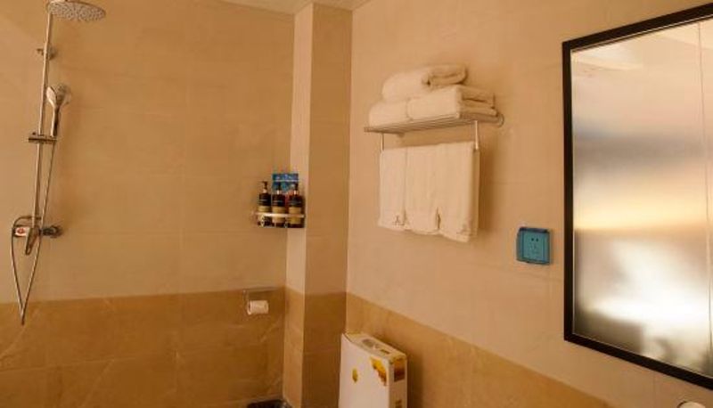 Camera - Xinhai Fashion Hotel (Sanmenxia Huanghe East Road)