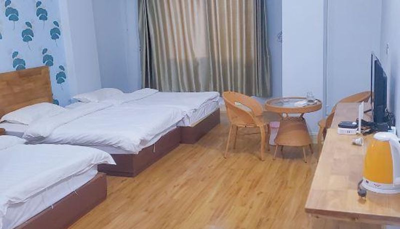 Zimmer - Ruili Tuju Hotel