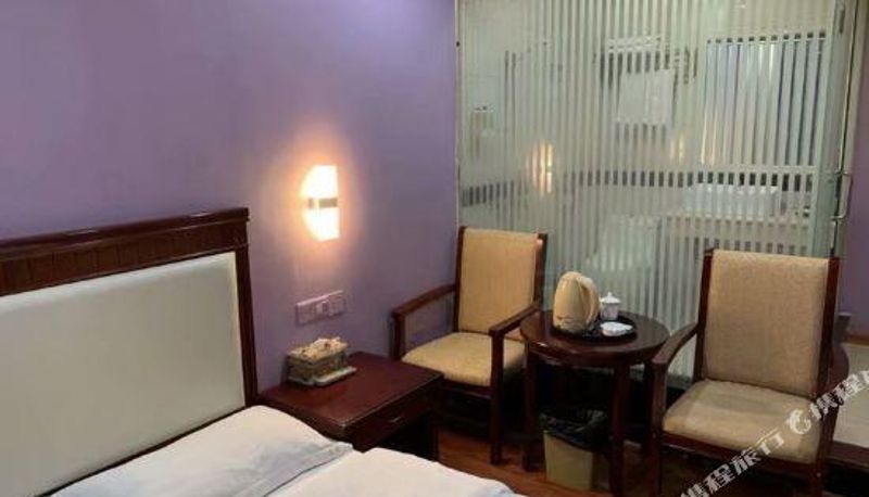 Camera - Meiri Business Hotel