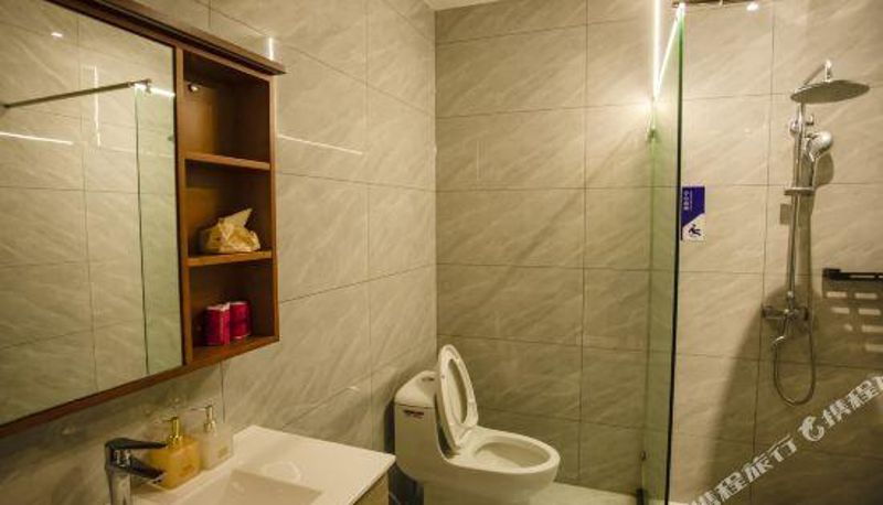 Familienzimmer - Ruili Manxing Boutique Hotel
