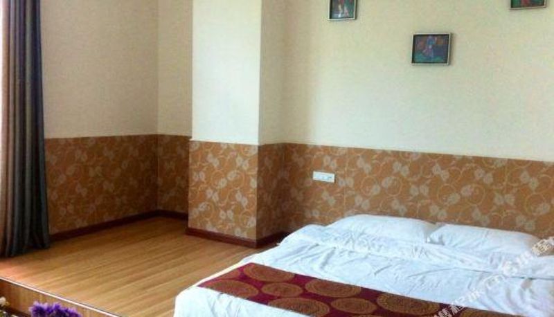 Innenbreich - Ruili Shuiyunju Business Hotel