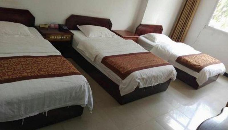 Habitación - Ruili Liyuan Hotel