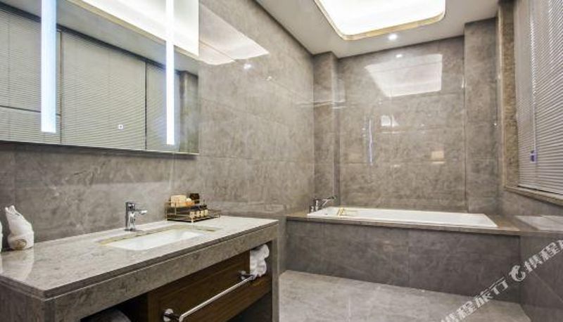 Camera business - Guofu Holiday Hotel