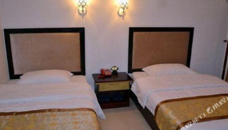 Zimmer - Ruili Yinde Business Hotel