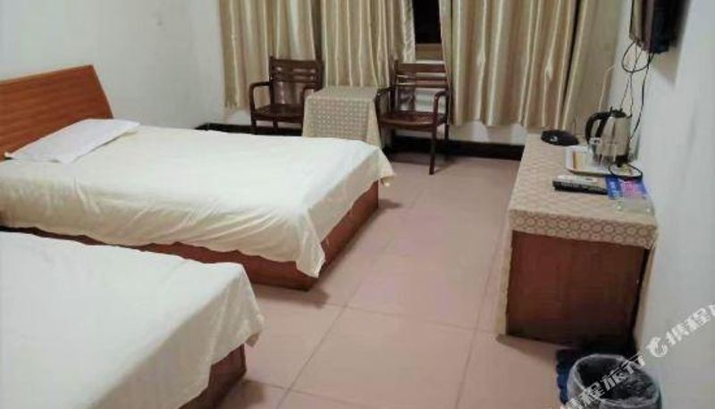 Habitación - Luzhou Fuhong Hotel