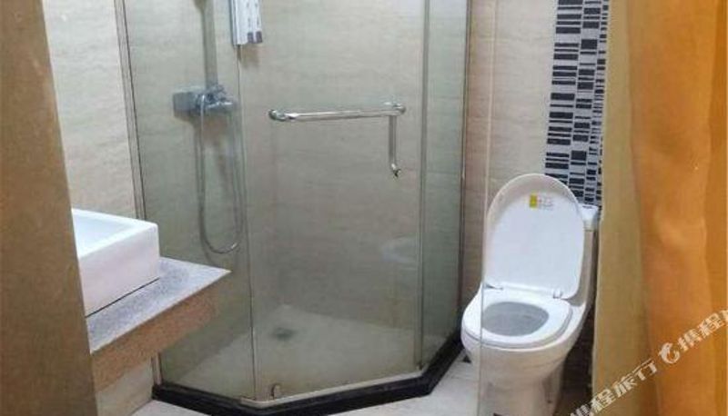 Camera - Fengshang Hotel