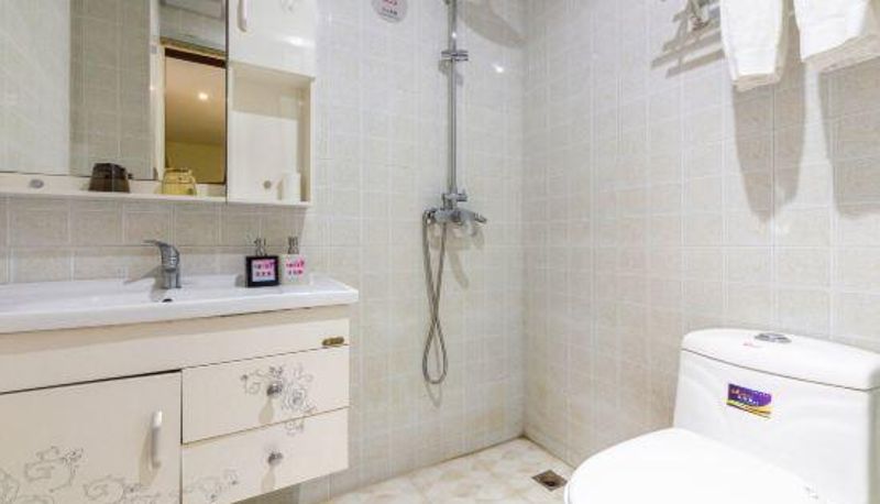 Camera - Quzhou Wanlixing Business Hotel