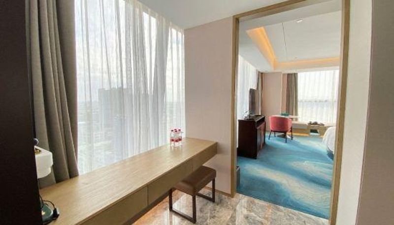 Camera business - Ruian ruili coastal Hotel