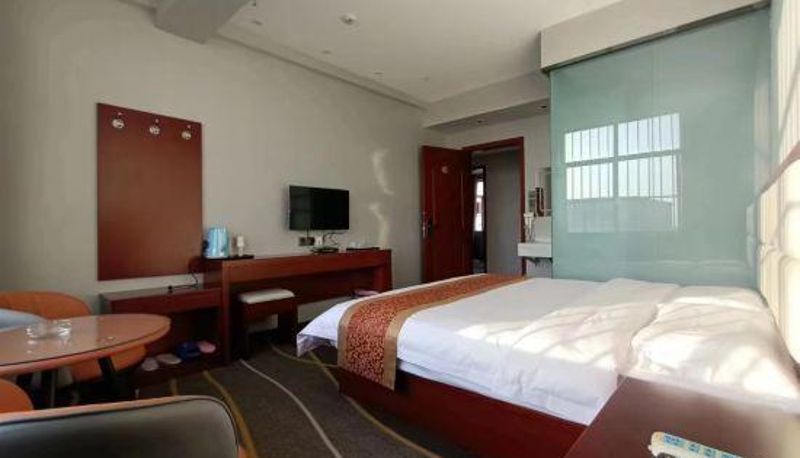Camera - Qingyang Zhongyuan Hotel
