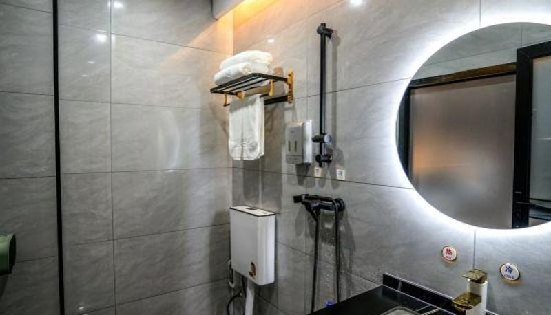 Camera - Lido Holiday Hotel (Puning Plaza Wantaihui Branch)