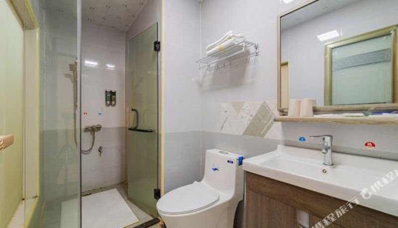 Pokój - Poly Business Apartment