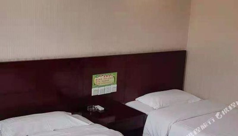 Chambre - Jinheng Hotel (North Bus Station Qingyang No. 2 Middle School)