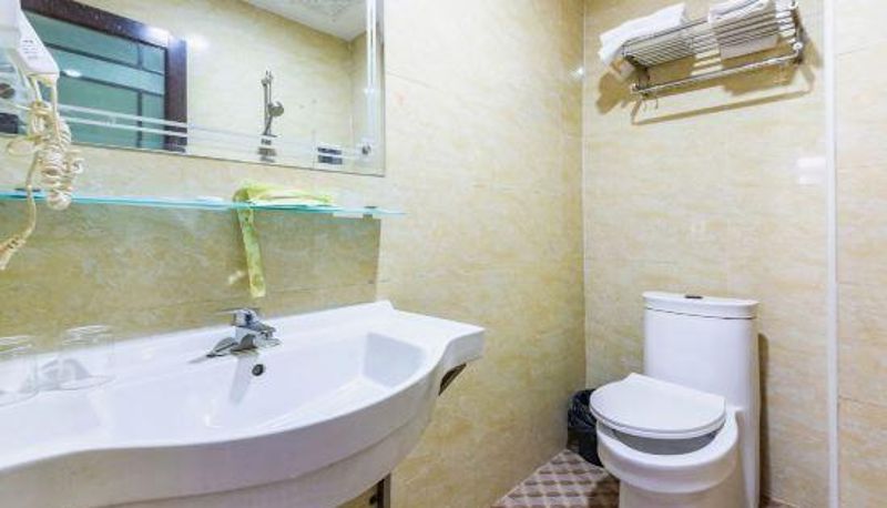 Camera - Jinyuelai Hotel