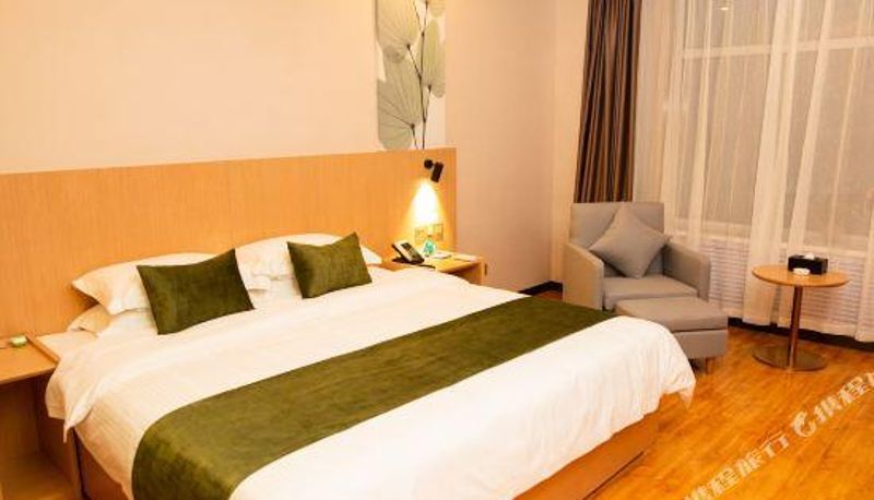 Room - GreenTree Inn Hotel