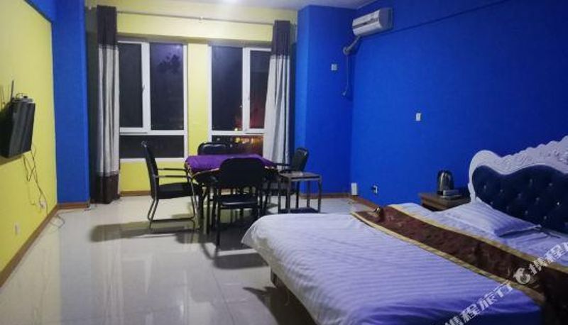 Camera - Jiagangwan Apartment Hotel