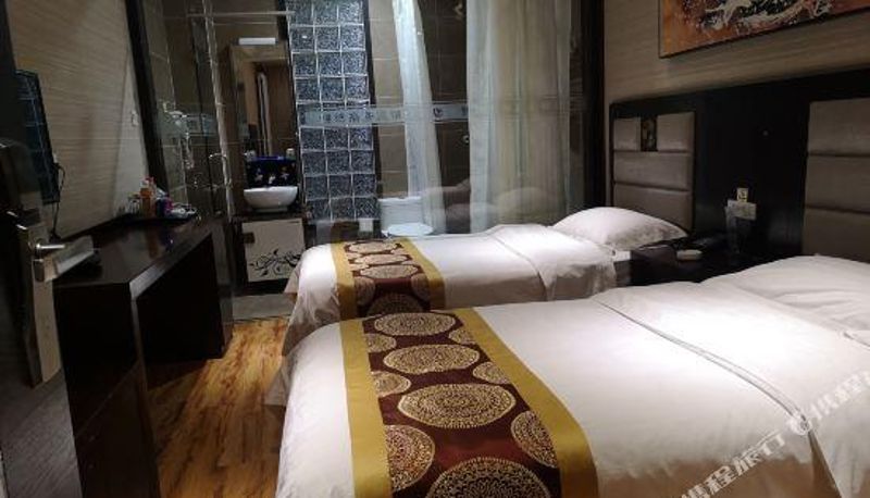 Habitación - Pingliang Hengyang Holiday Hotel (Railway Station East Station)