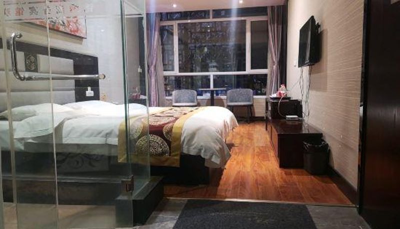 Habitación - Pingliang Hengyang Holiday Hotel (Railway Station East Station)