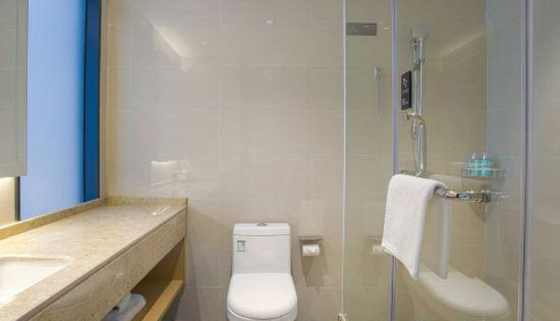 Zimmer - City convenient hotel (Nanning Keyuan Avenue subway station store)