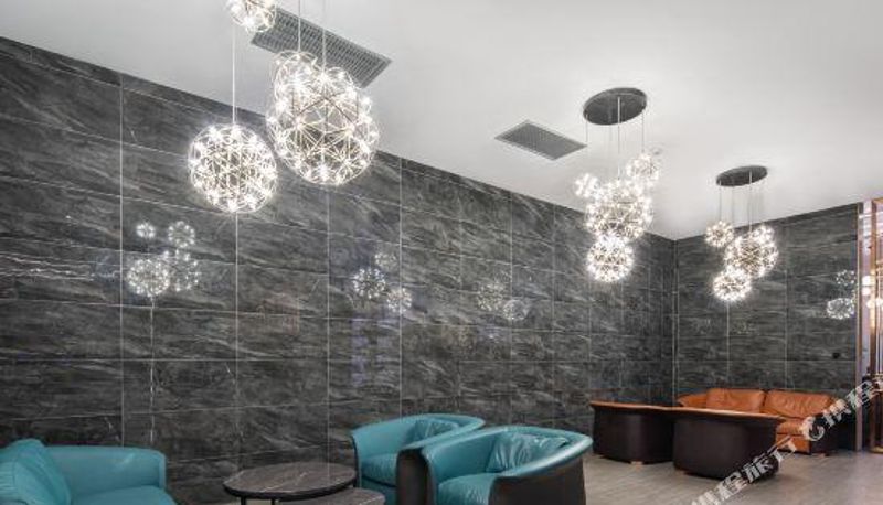 Reception - Yester Hotel (Nanning Shanshan Outlets)