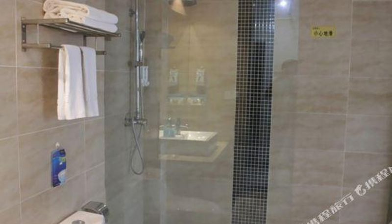 Widok wnętrza - Nanjun Hotel