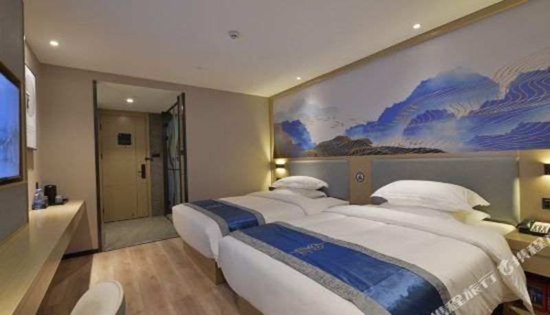 Zimmer - Yizhe Hotel (Nanning Shizitang Subway Station Store)