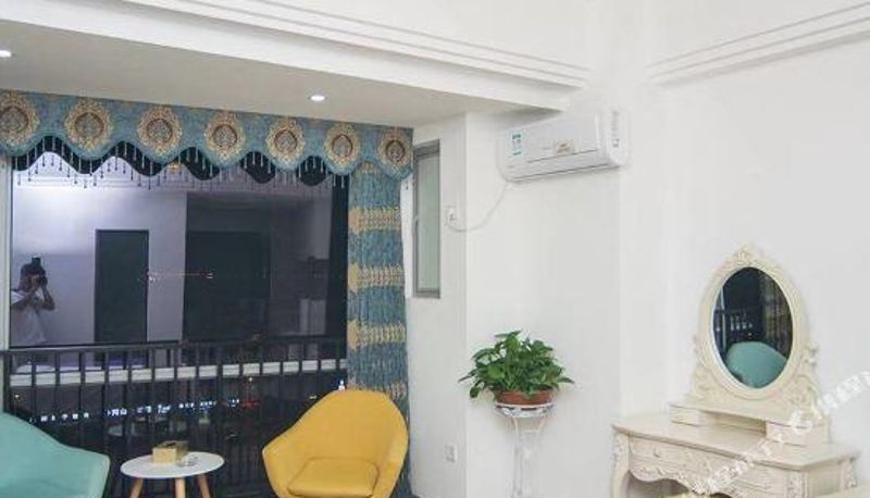 Zimmer - Nanchang Luming Hotel (Honggutan People's Hospital Changjiang Road Subway Station)