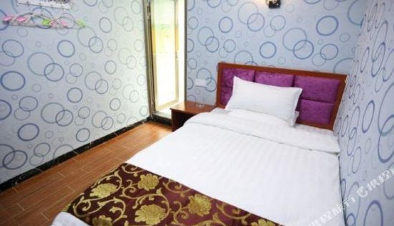 Zimmer - Nanchang lucky meet hotel
