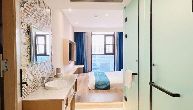 Zimmer - Yake Select Hotel (Luoyang Railway Station Store)
