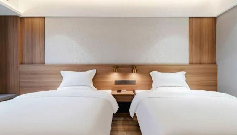 Vista interna - Xingbao Hotel (Luoyang Railway Station Yingtianmen Subway Station)