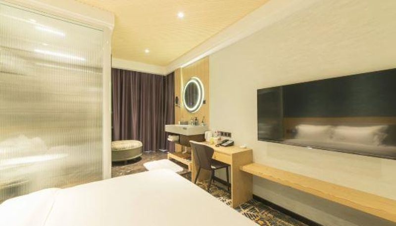 Camera business - Yuebo Hotel (Luoyang Sports Center)