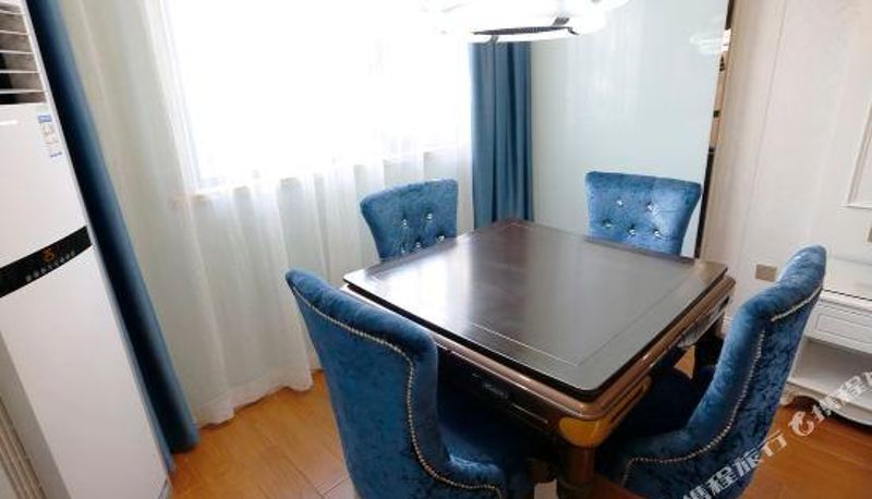 Camera per famiglia - Jifen New Times Hotel (Lishui Yulei Road Food Street)