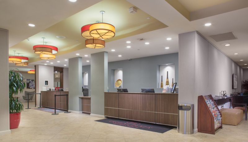 Info - Crowne Plaza VENTURA BEACH by IHG