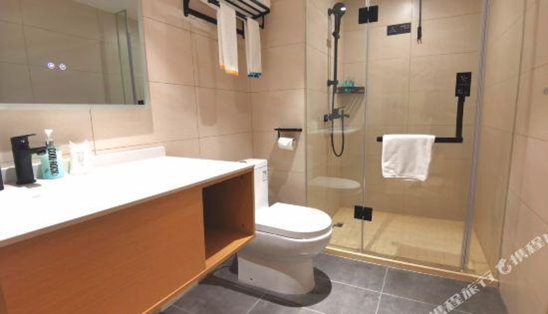 Camera - City convenient hotel (Korla Jianguo North Road store)