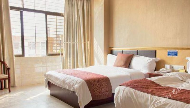 Camera - Fulin Business Hotel
