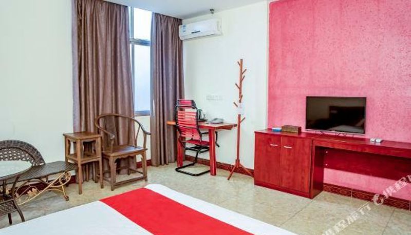 Camera - Luoding Mingxu Business Apartment