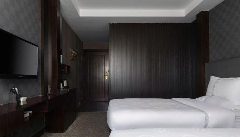Widok wnętrza - Korla Ronghui Yi Hotel (Xiangli Avenue Food Street Branch)